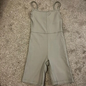 Aritzia Wilfred Free  divinity romper xxs